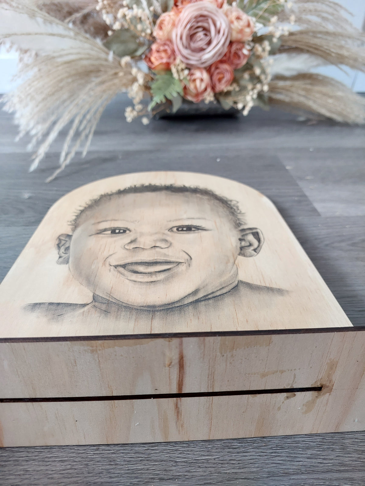 Custom Portrait Keepsake Arch Stand